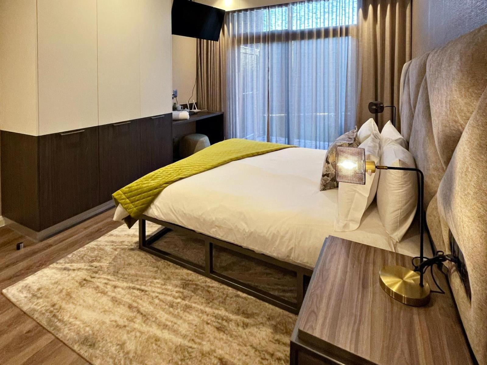 Menlyn Maine Luxury Rentals Pretoria-Noord Eksteriør bilde
