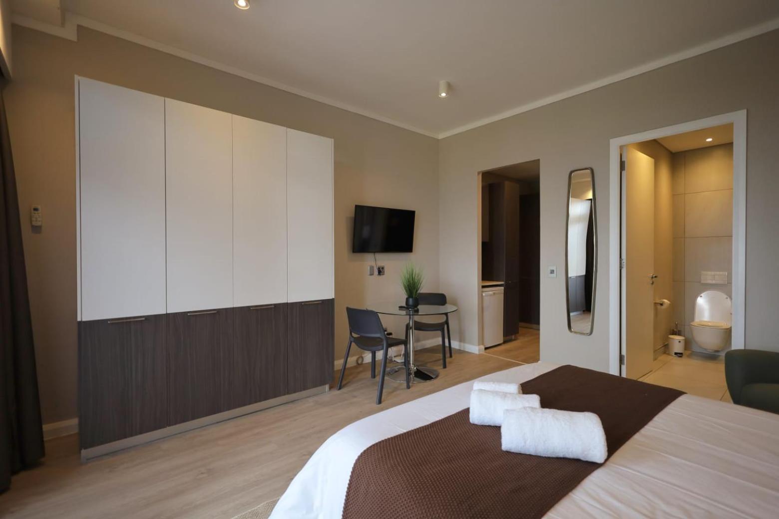 Menlyn Maine Luxury Rentals Pretoria-Noord Eksteriør bilde